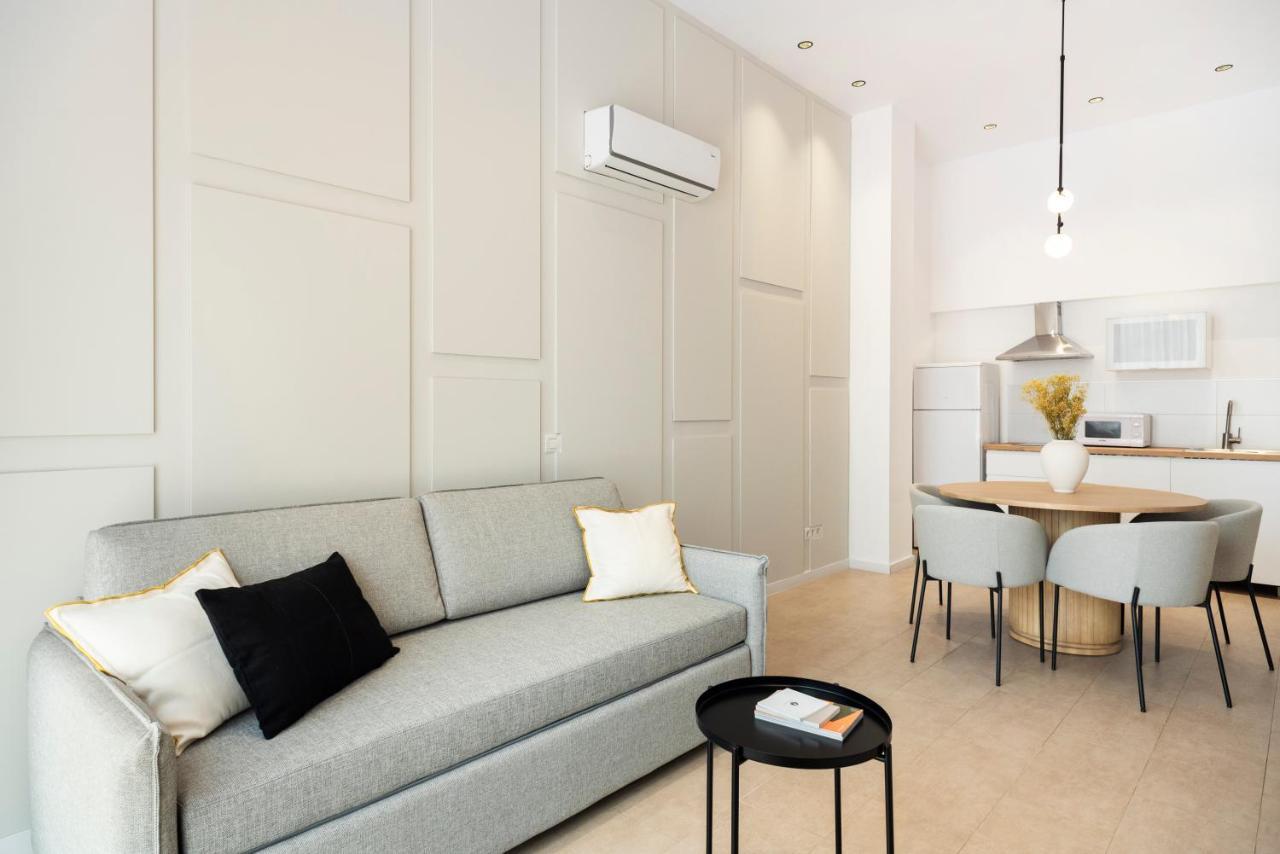 Blanq Marina Suites Валенсия Екстериор снимка